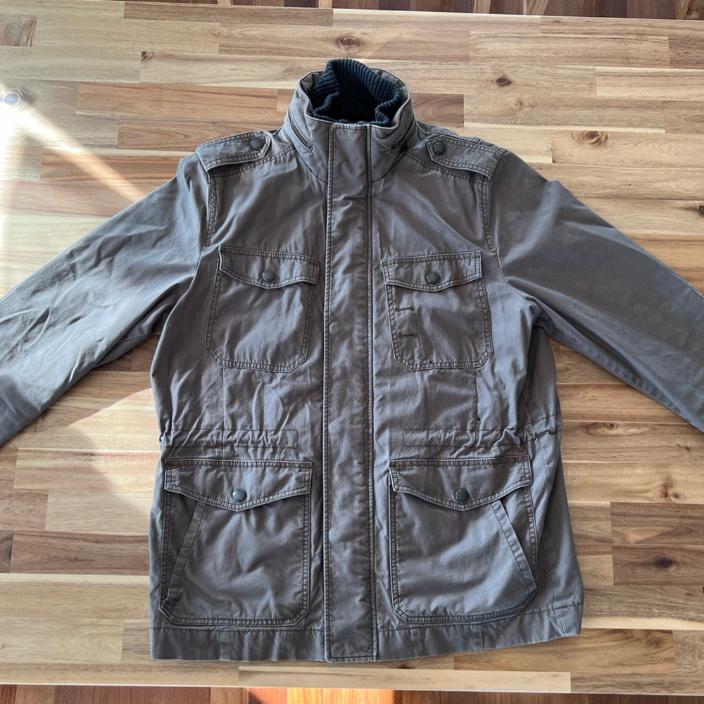Express men’s Olive utility jacket